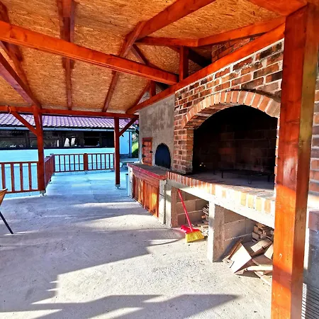 Ferienhaus Kopilove